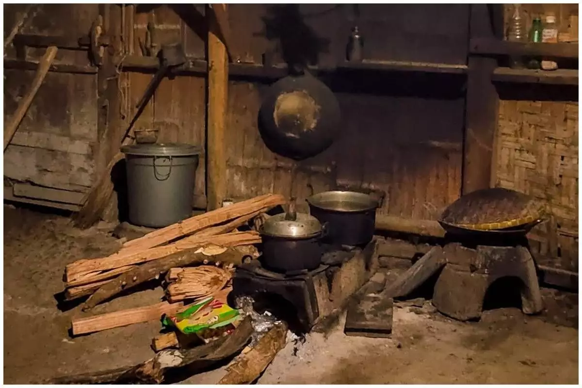 Pedoman Penggunaan Alat Masak Tradisional di Dapur