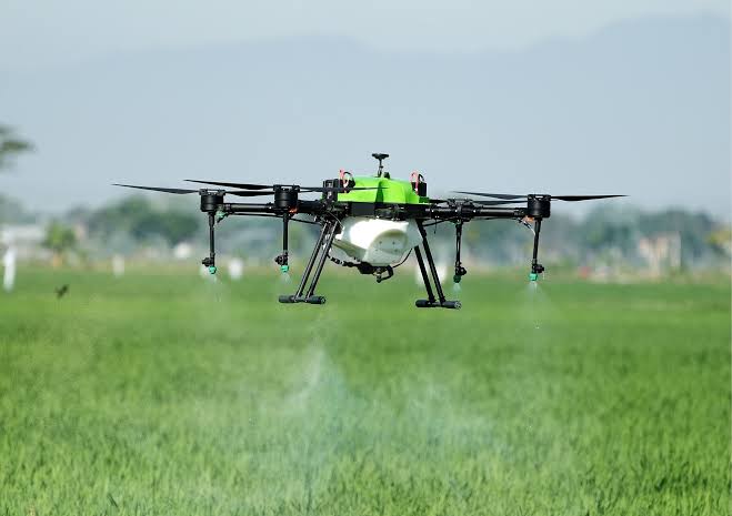 Manfaat Teknologi Drone bagi Sektor Pertanian